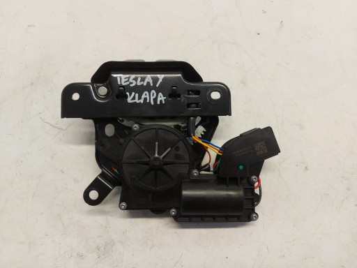 TESLA MODEL Y 2022r, naped rear part lock bonnet boot rear part of the rear