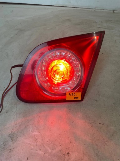 light rear part rear right to the bonnet Volkswagen Passat B6 sedan UK