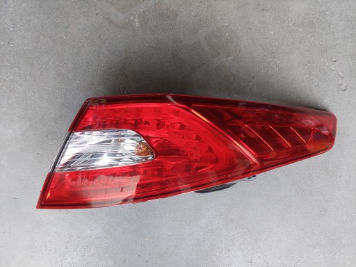 light rear part rear right KIA OPTIMA III sedan