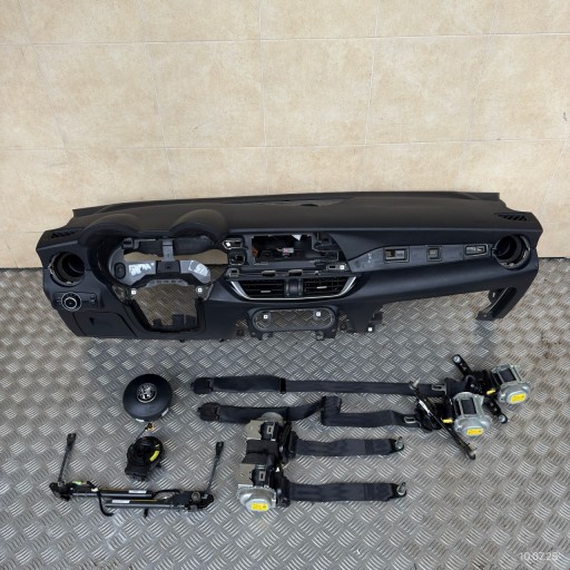 dashboard complete airbag console tension belts cockpit ALFA ROMEO STELVIO 2018 year