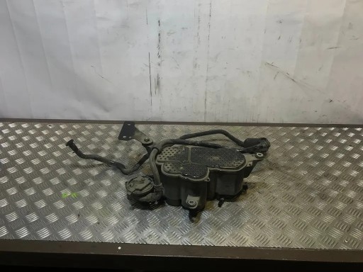 8K0906253A - Audi A6 S6 C7 4G 2013 угольный фильтр