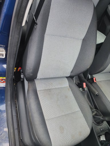SKODA FABIA II LIFT Sitz rechts des Beifahrers 5-Tür