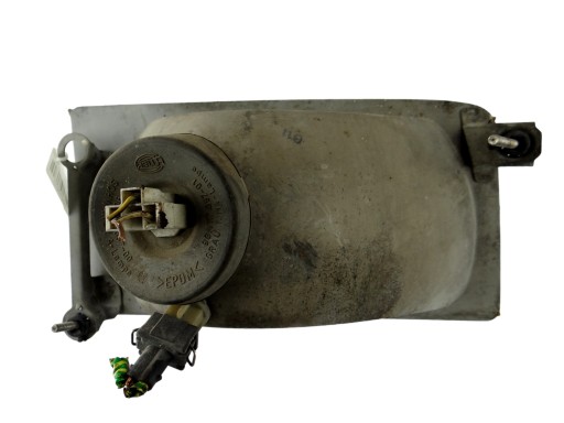 REFLEKTOR left VOLKSWAGEN TRANSPORTER T4 02 44437