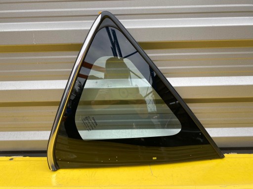 TOYOTA AURIS II ЗАДНЄ ПРАВЕ СКЛО