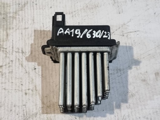 resistor, rheostat, regulator heater fan resistor OE 4B0820521 AUDI A6 C5 2.4 V6 121kW 00r