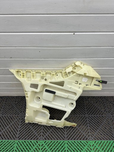 bumper bracket of the rear rear part BMW 4 G26 8078585