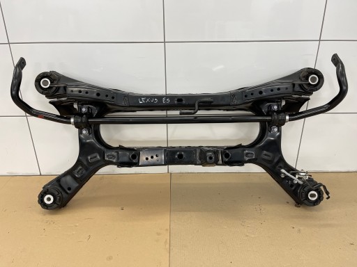 Колыбель для салазок lexus es300h новая