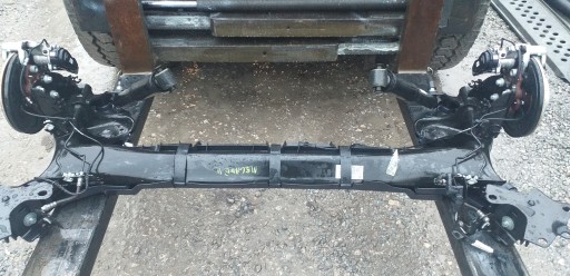 Задняя балка подвески renault megane iv