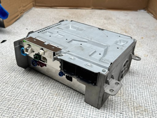 MERCEDES HEADUNIT RADIO NAVI + KOD 1679002936 A1679002936 @M