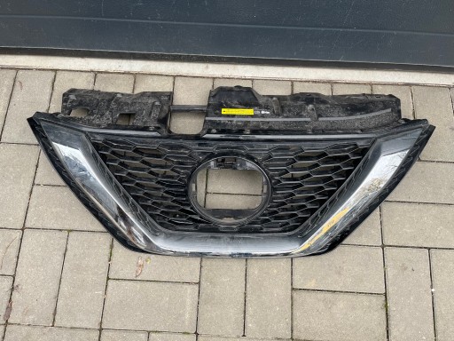 Nissan Qashqai grill J11 LIFT 2017- grill grille