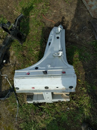 3 2014 - KIA SPORTAGE III РАМА СТОЙКА ЛЕВАЯ ЦЕНТРАЛЬНАЯ ПЕТЛИ