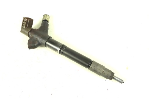 triska vstřikovač TOYOTA AVENSIS III T27 RAV4 3 2.2 D-CAT 23670-26061