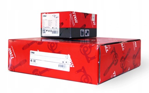 TRW диски і колодки передні для VW PASSAT B6 B7