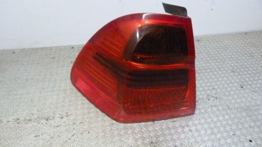 Задній лівий ліхтар 7160061 bmw e91