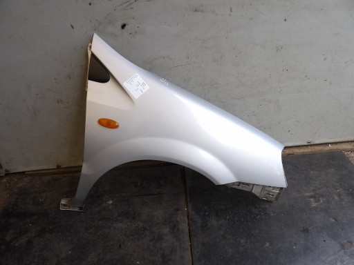 Nissan Almera Tino fender right KL0