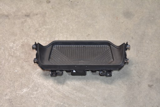 IDEALNA LADOWARKA INDUKCYJNA BMW G70 G60 1
