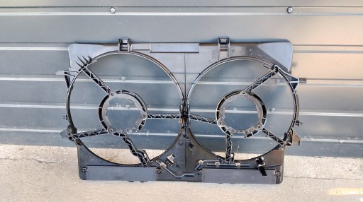 8K0121003P - КОРПУС ВЕНТИЛЯТОРА AUDI A4 B8 A5 НОВЫЙ