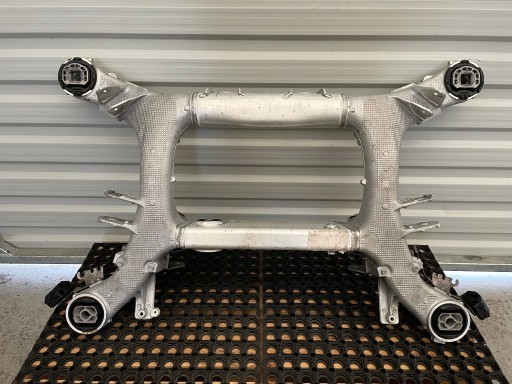 Bmw x5 g05 x6 g06 сани балка люлька задня 6894149