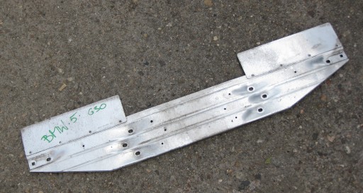 BMW 5 G30 3.0D 19R console pillar TUNELU 7334421