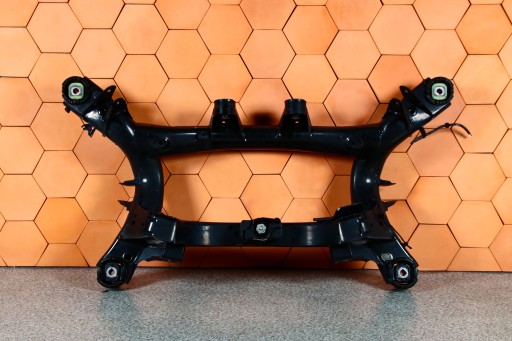 3932 - Bmw g20 320d 330d балка коляска санки задні задні 6877662