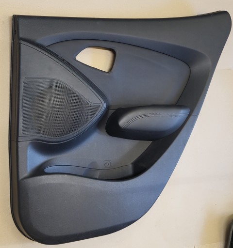 side upholstery Z door right rear part HYUNDAI iX35 OE EUROPA black