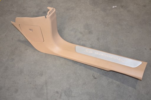 IDEALNA cap cover of the threshold right PORSCHE PANAMERA 971 4S 1