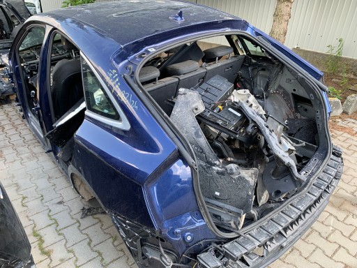 ЧЕТВЕРТИНА КУЗОВА ДАХ БОКОВА накладка AUDI Q5 80A 80F SPORTBACK