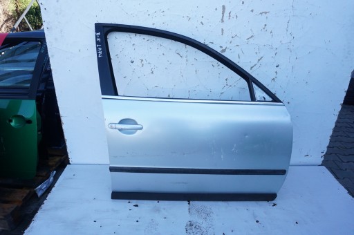 ДВЕРЬ ПЕРЕДНЯ ПРАВАЯ VOLKSWAGEN PASSAT B5 FL LA7W
