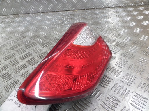 HYUNDAI I30 II light right right rear part rear to the bonnet 2012