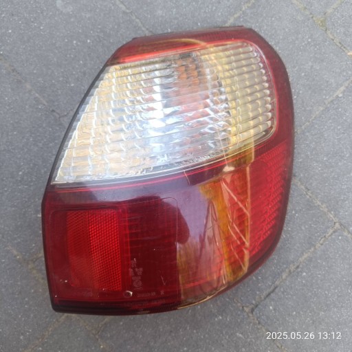 Subaru Legacy 2002 III KOMBI rear part side right light rear