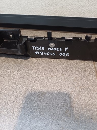 support holder of a bumper rear part TESLA Y 1494045-00E