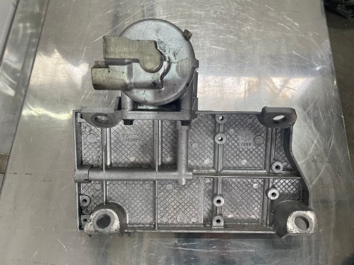 1424695 - Основание Топливного Фильтра Scania R V 8 164