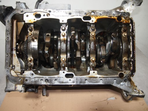 Коленвал mercedes w205 c43 276823