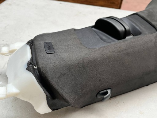 cover SLUPKA PORSCHE TAYCAN 9J1 9J0867243A @M
