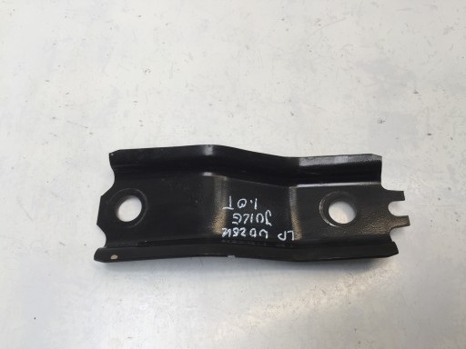 A6425R - Nissan juke ii f16 2021 опора салазок левая передняя