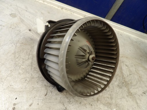 Toyota Corolla IX E12 Lüfter heizung 0130101601 MF016070-0610