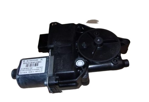 Электродвигатель стеклоподъемника левый передний peugeot 9675467480 новый оригинальный oe