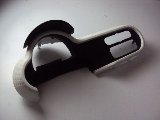 ДЕКОР КАБИНЫ КОЗЫРЕК ОДОМЕТРА RENAULT TWINGO III