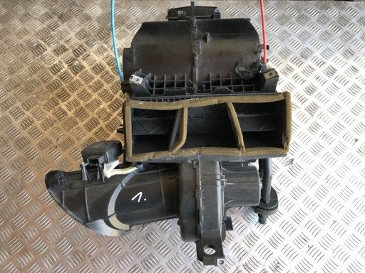 96575565XT - PEUGEOT 307 НАГРЕВАТЕЛЬ ВОЗДУХОДУВКА