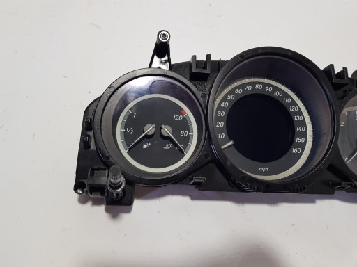 dials dials MERCEDES W204 LIFT 2049004308