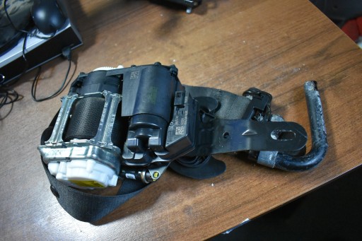 tension belt switch front right MERCEDES W206 W254 1 9