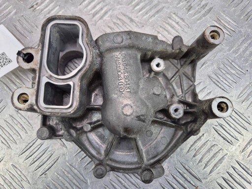 Inna part of the engine Mercedes E220 CDI C207 W207 013046804KT OM651.911