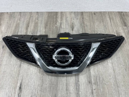 NISSAN QASHQAI J11 2013-17 maska maska + KAMERA nárazníku předek 623124EA0D
