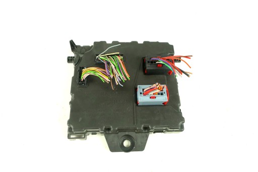 BCM-N3 - КОРОБКА BCM N3 RENAULT MASTER 3 III OPEL MOVANO NV400 284B18392R