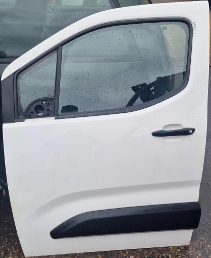 4 - Двері ліві передні citroen berlingo partner iv