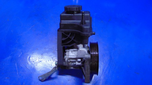 servo pump 2.2CDI MERCEDES SPRINTER 906 06-18 ROK