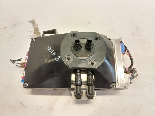 TESLA MODEL 3 2022r modul řídící jednotka Autopilot 1506277