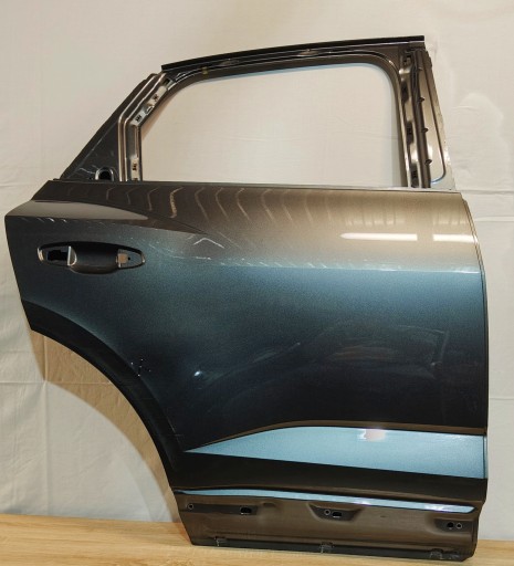 83A833052A - Дверь задняя правая audi q3 2 ii 83a f3b 2018-