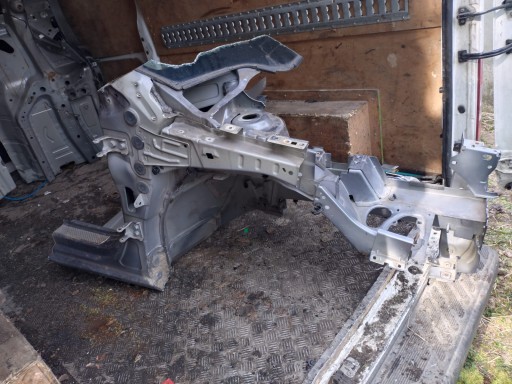 CITROEN DS4 ЧЕТВЕРТЬ ПЕРЕДНЯ ПРАВА