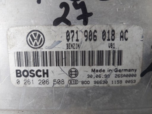 PASSAT B5 2.3 B 071906018AC unité de commande électronique uce moteur